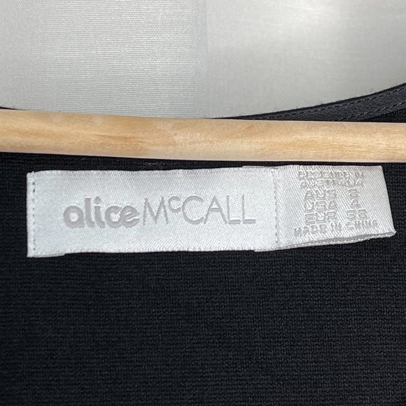 SOLD Alice McCall Black Chain Hem Crop Top Tee Size 8 Short Sleeve Casual - Picture 8 of 8